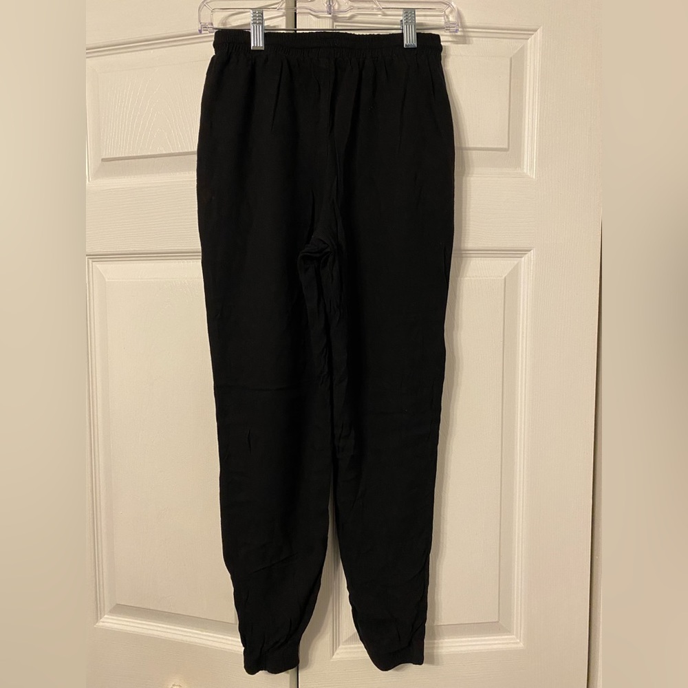 Forever 21  black pants rayon cotton blend elastic waist side pockets size S